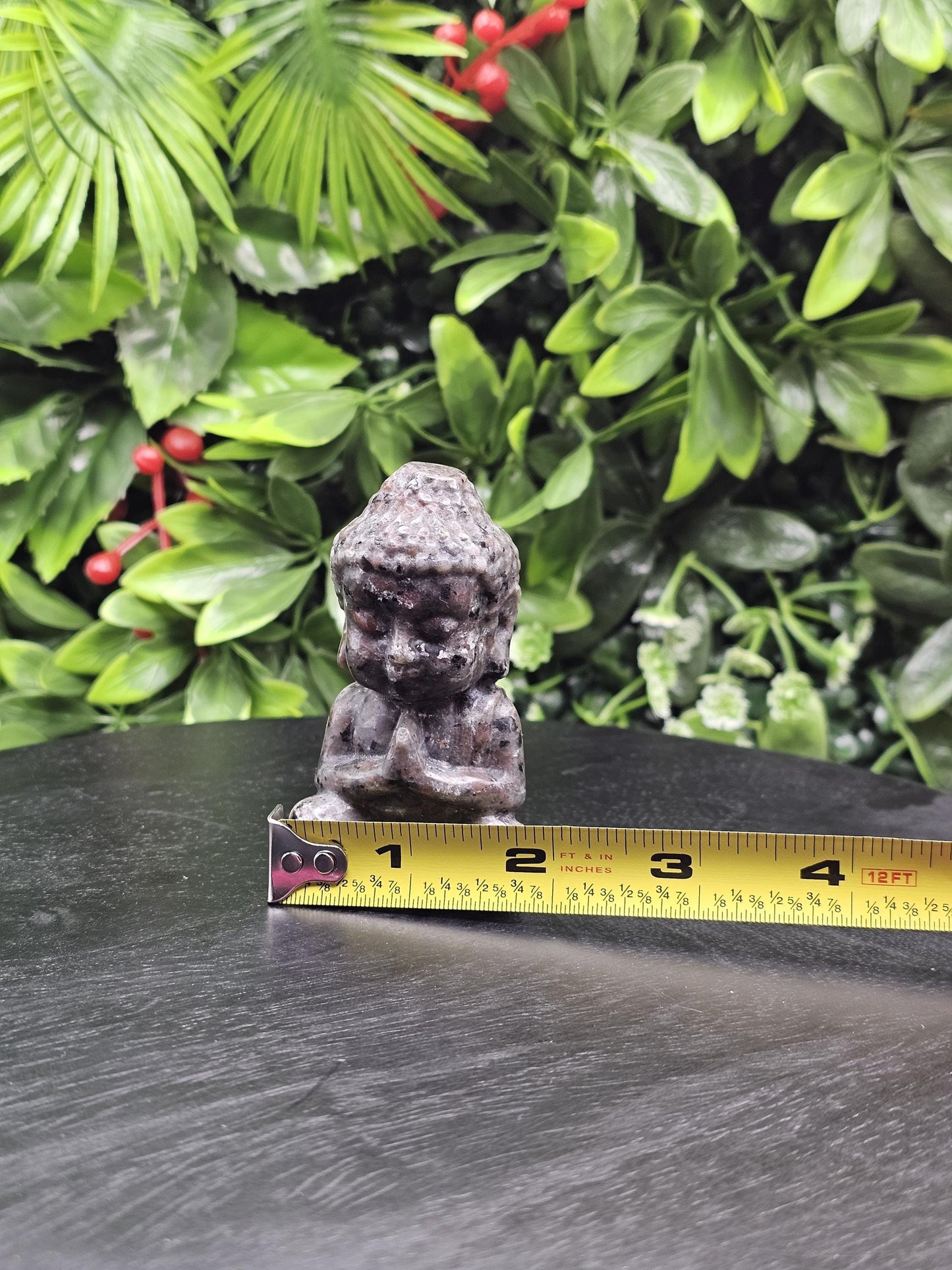 Yooperlite Buddha Carving: Fluorescent Crystal Decor, Spiritual Gift