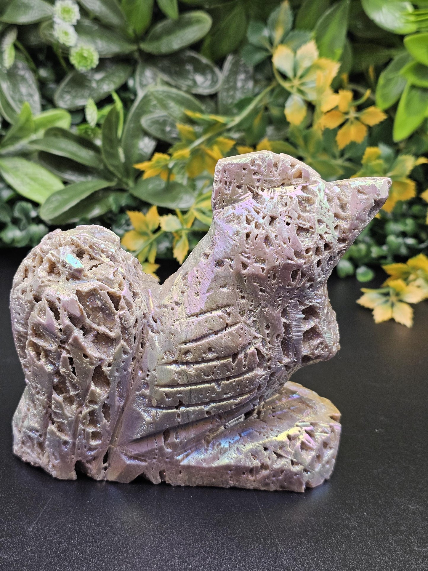 Angel Aura Sphalerlite Large Hen Carving