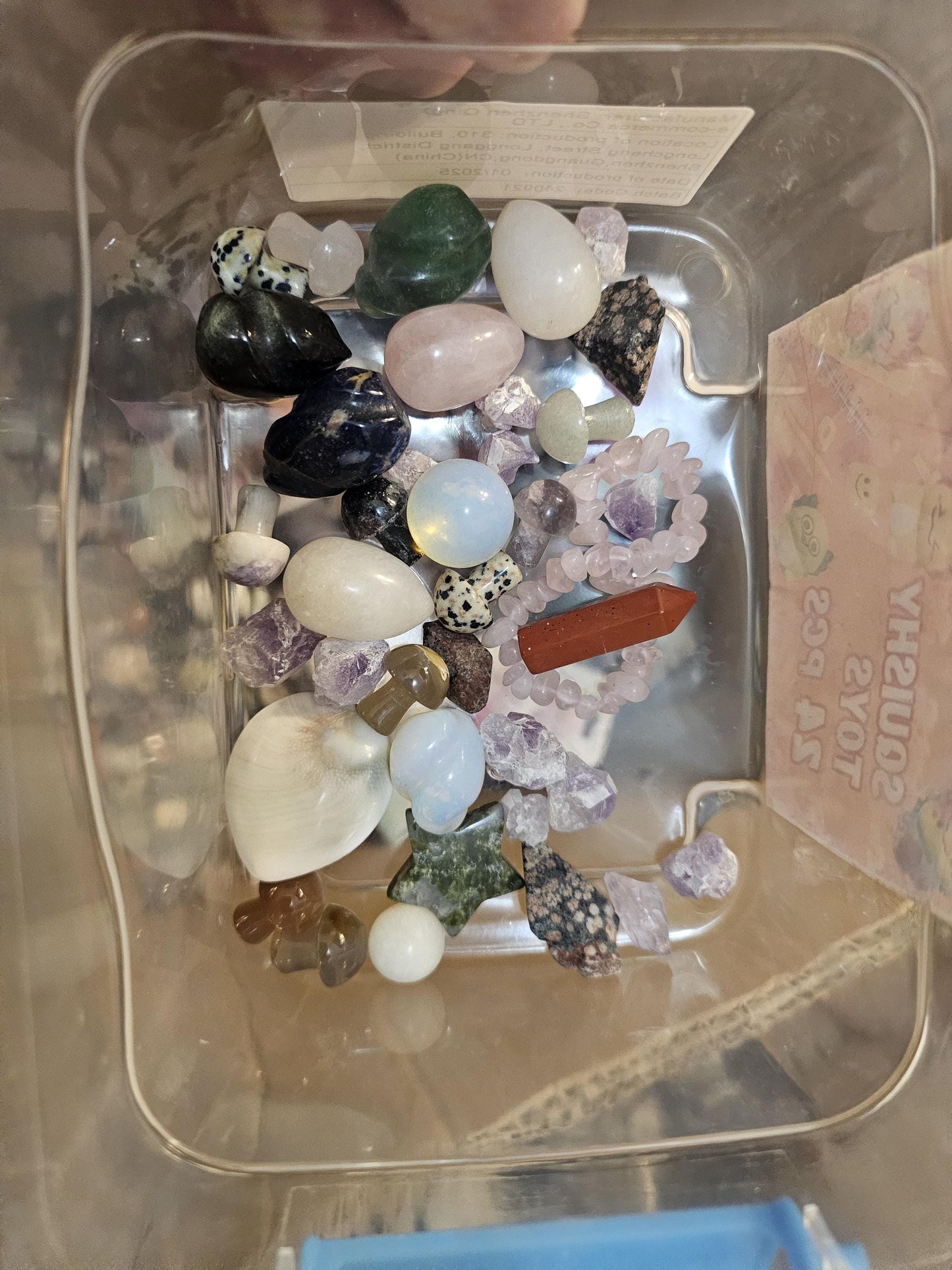 Crystal Scoops/Crystal Confetti Contains an assortment of High Quality Crystals!