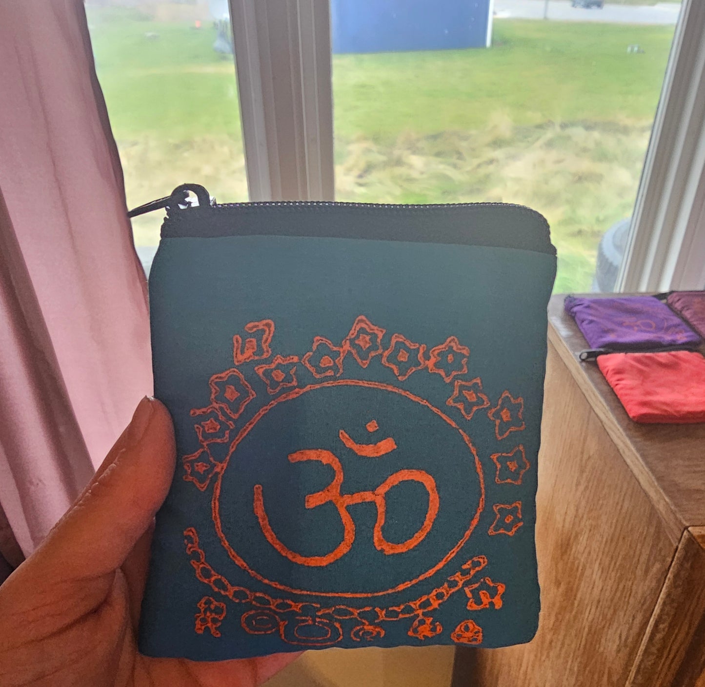 OM bag with zipper