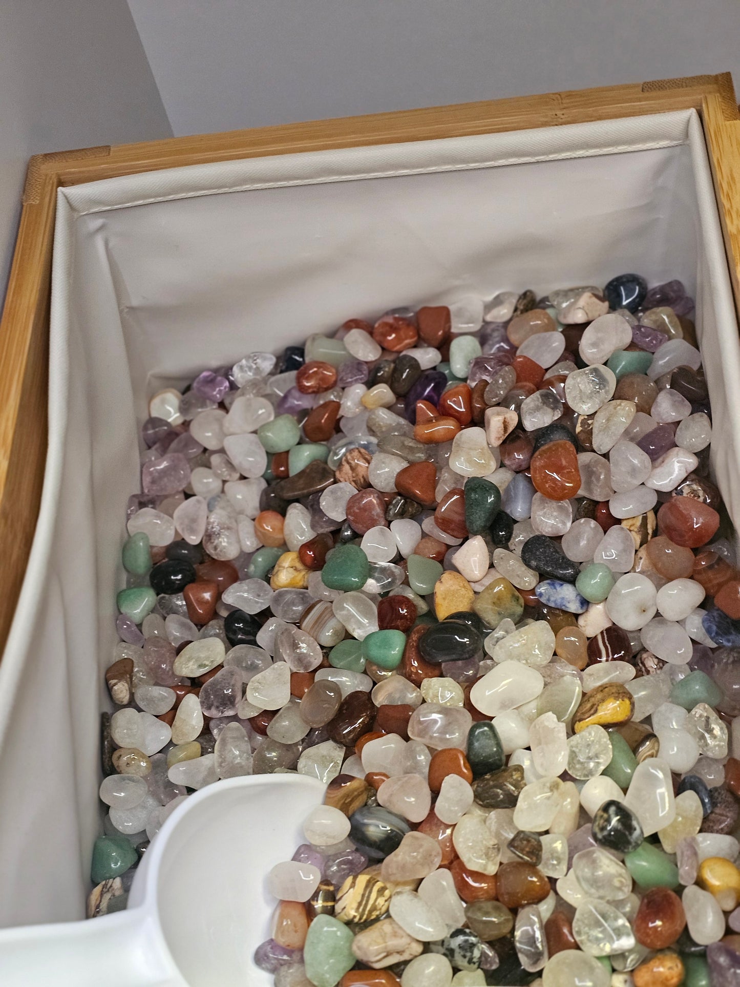 Tumble Polished Crystal mix