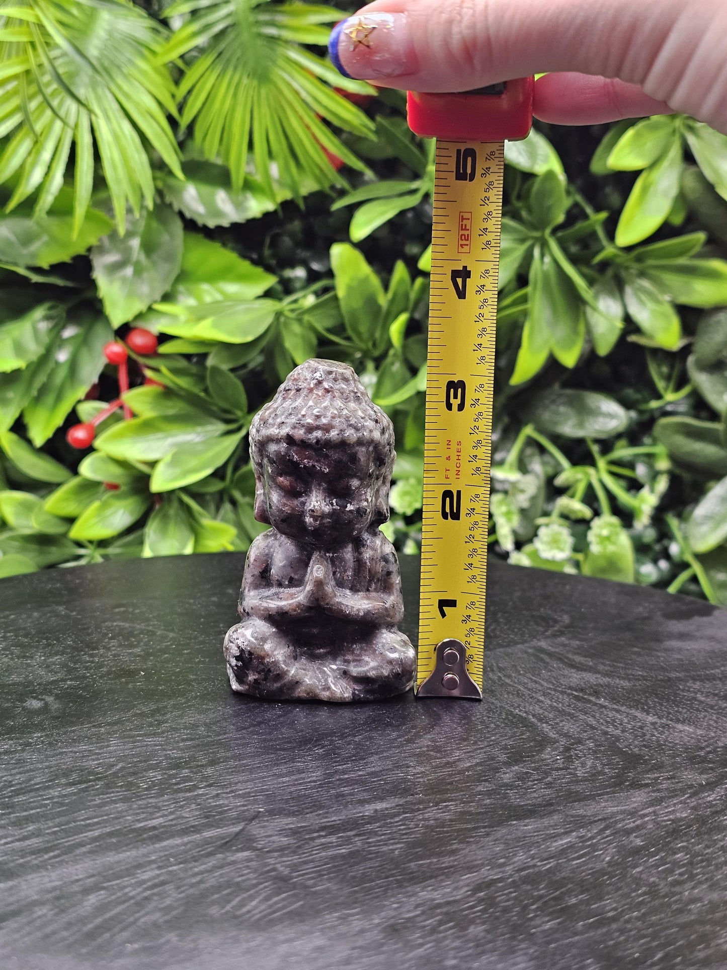Yooperlite Buddha Carving: Fluorescent Crystal Decor, Spiritual Gift